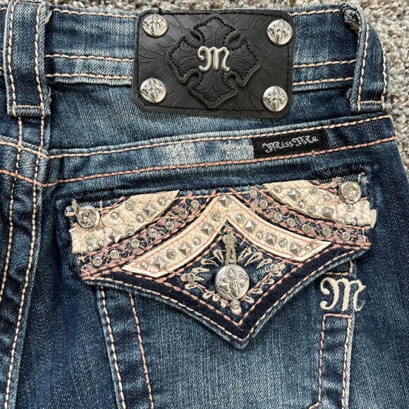 NEW LISTING: Miss Me Jeans, women's size 26, boot cut - Picture 5 of 16